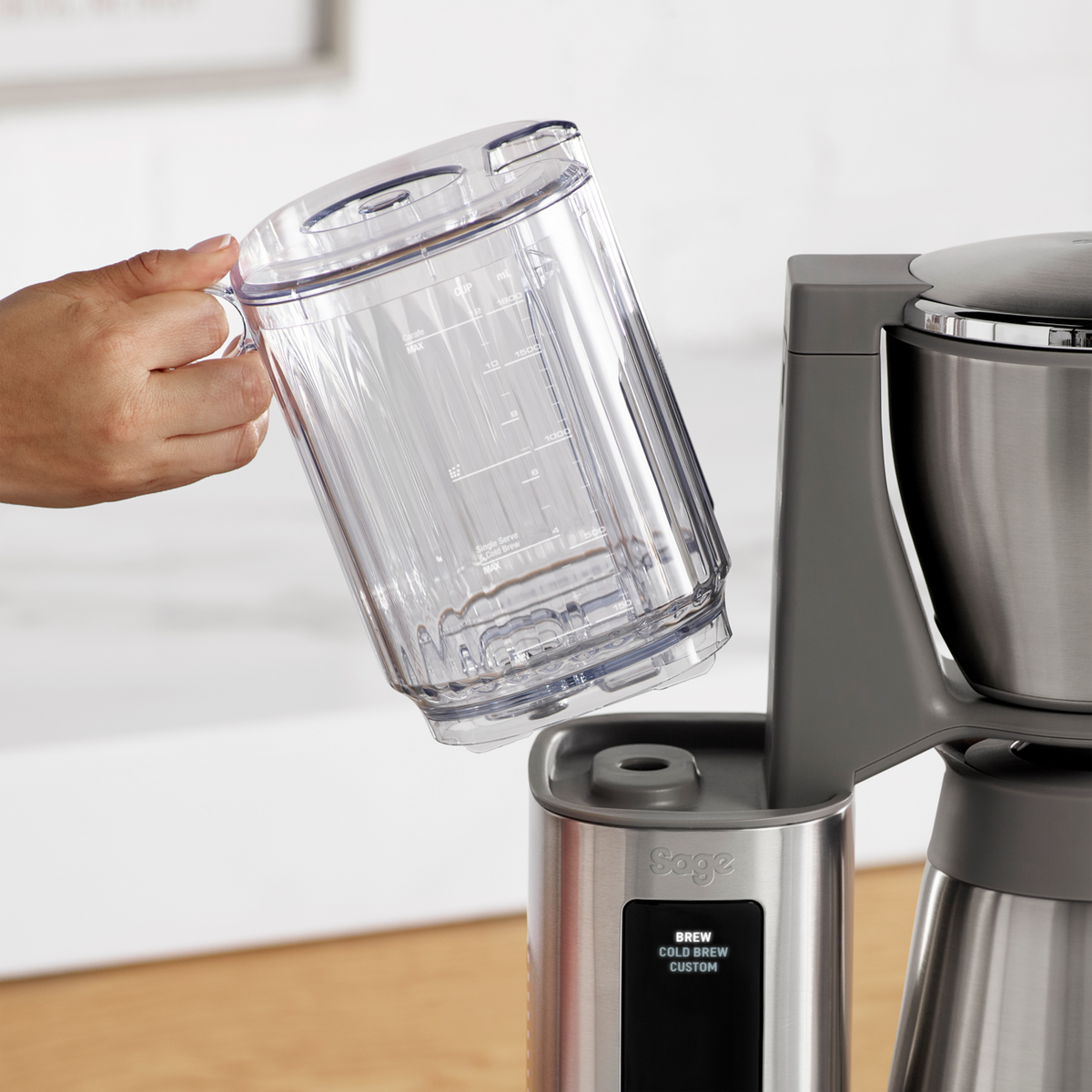 the Luxe Brewer™ Thermal