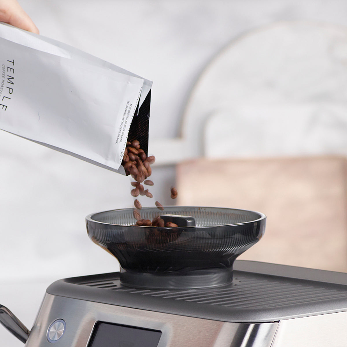 Barista Touch™ Impress – مع خاصية الاستخلاص البارد